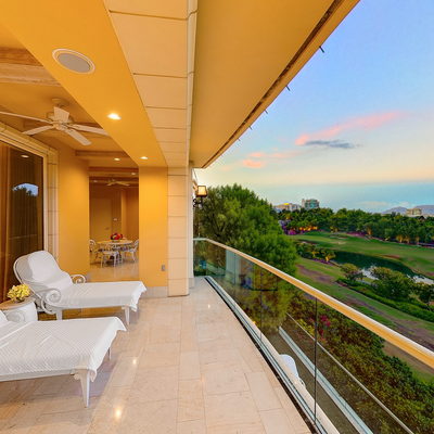 Center View of Veranda