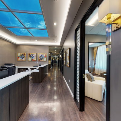 Pathway/Information Desk