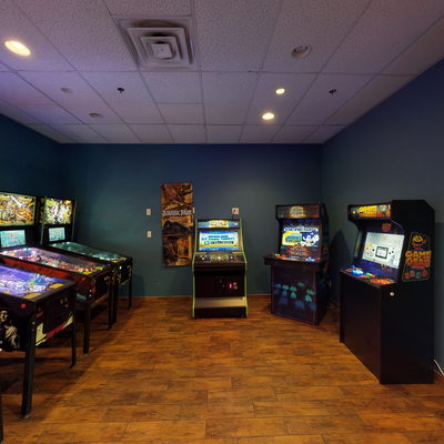 Arcade/Pinball Machines