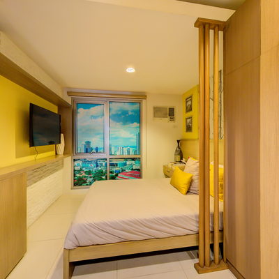 Studio Type Unit  Showroom