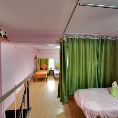 Massage / Eye Lash Extension Area