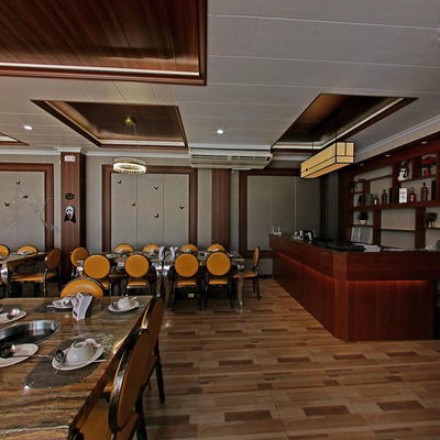 Utensils & Soda Counter