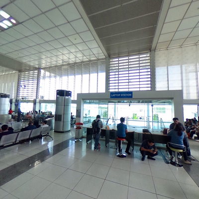 Laptop Station / Waiting Lounge