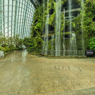 Enrtrance / The Falls