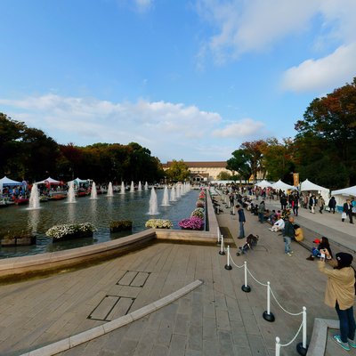 Takenodai Square (Fountain Square)
