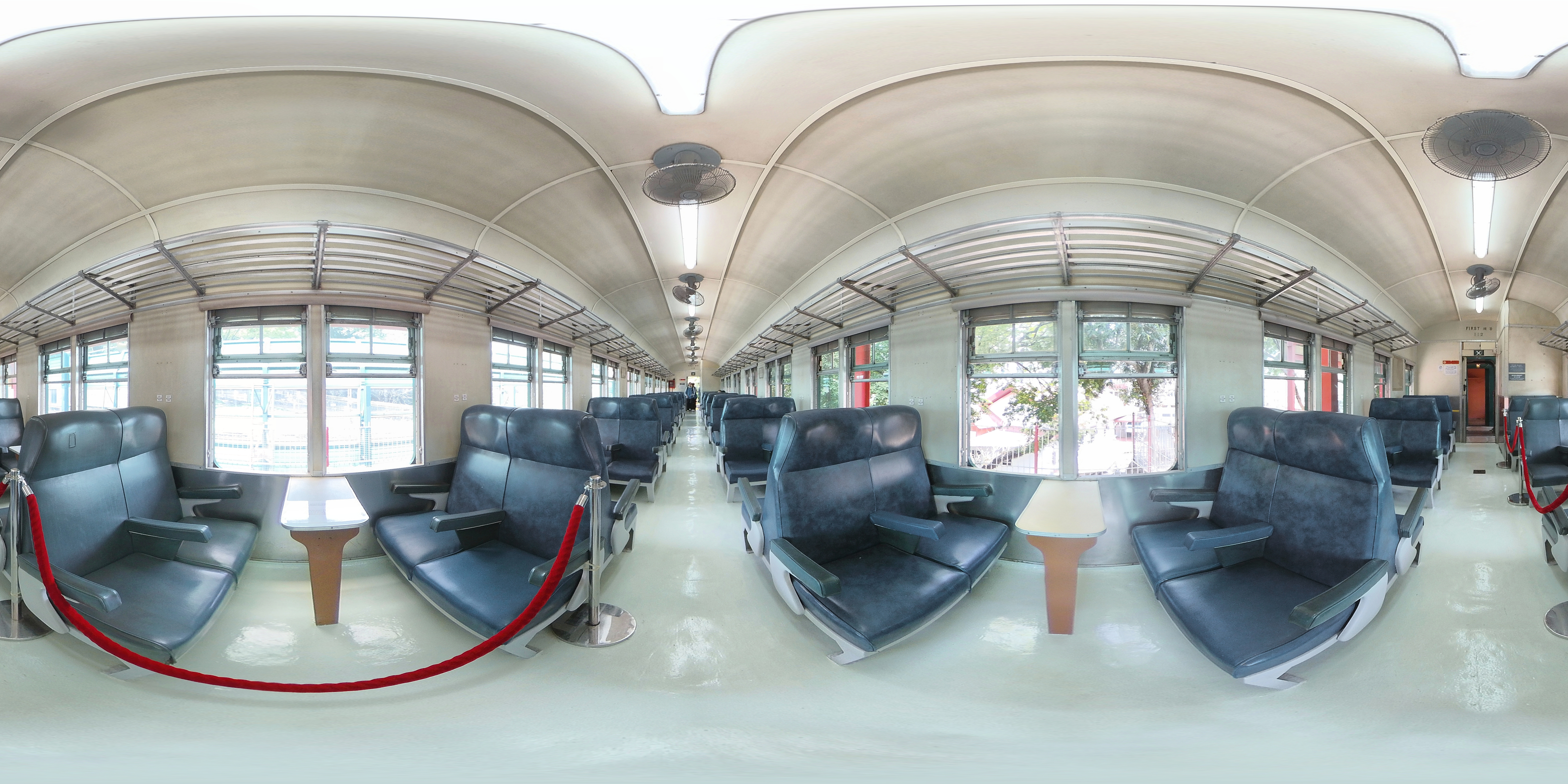 Train Carriage No. 112