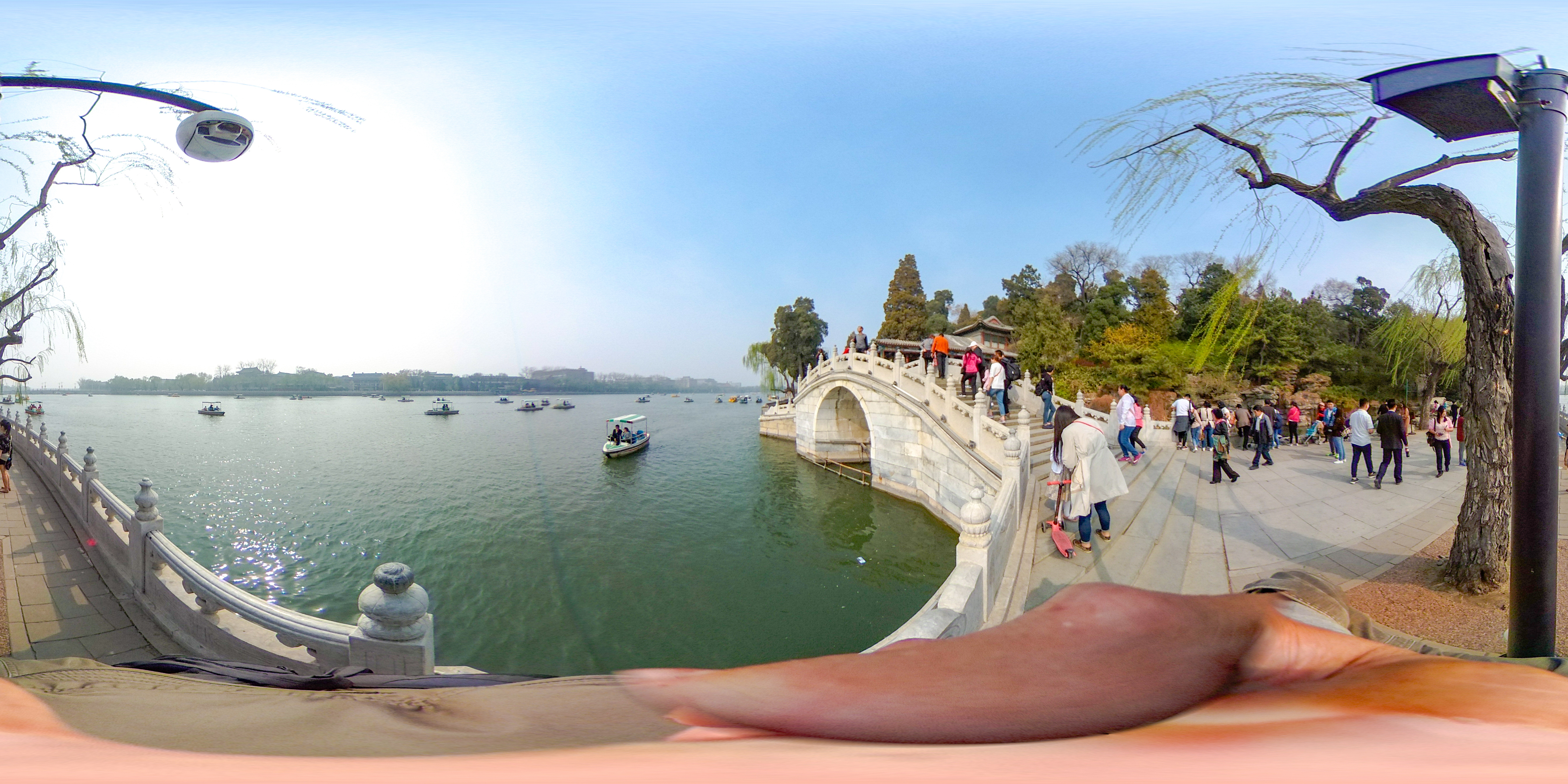 Lake View / Boat Ride