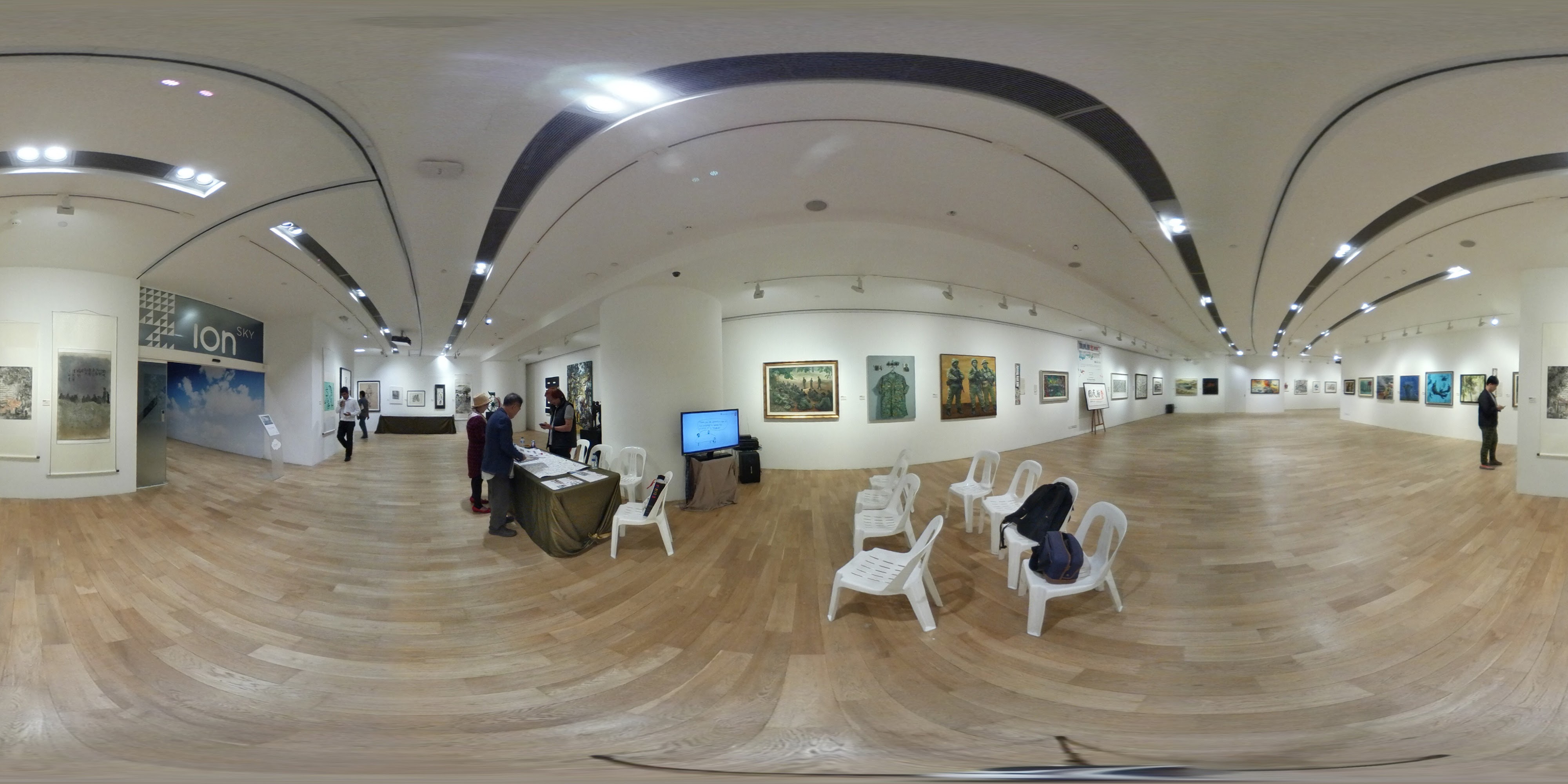 Spacious Art Exhibition Hall