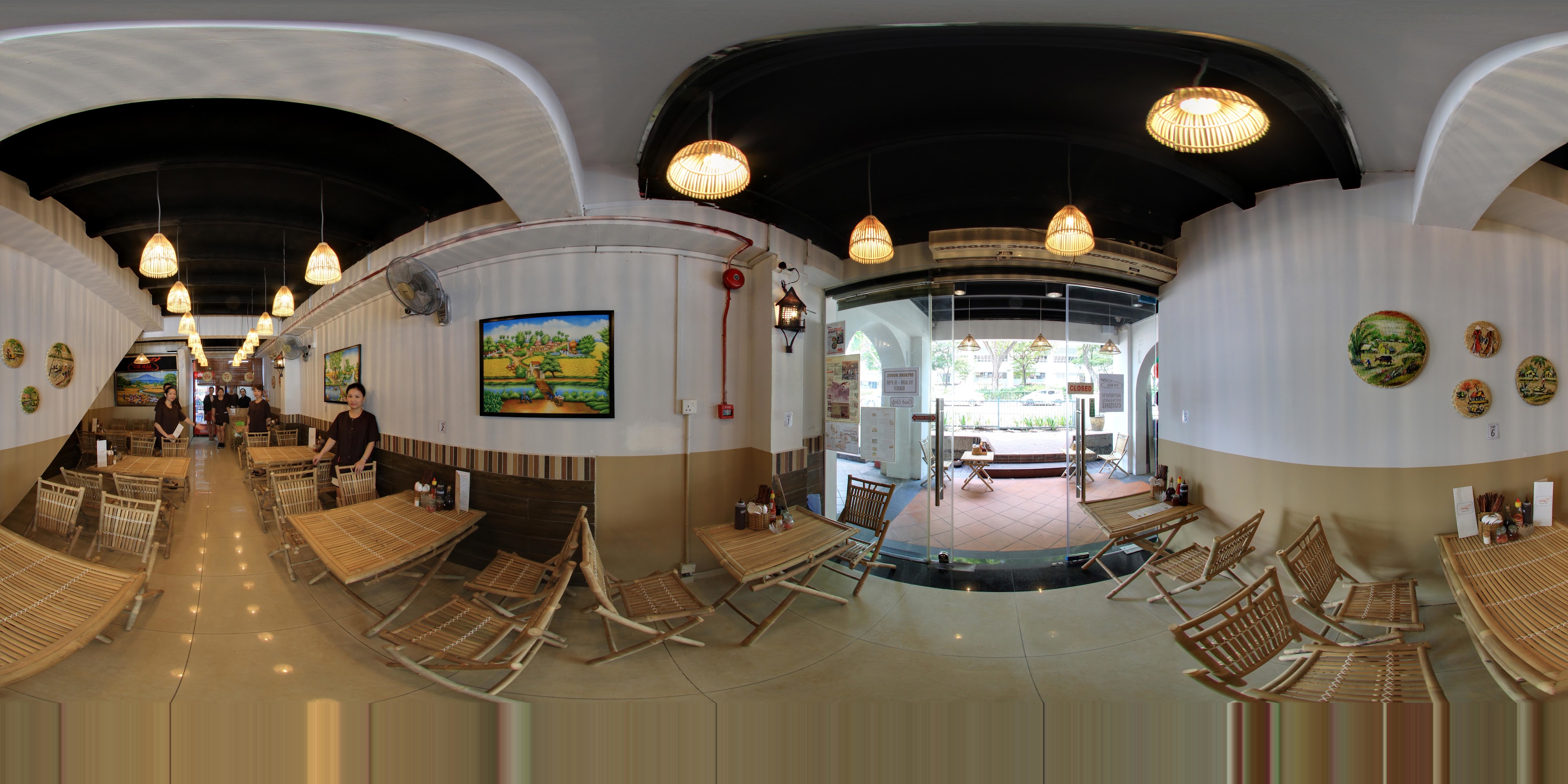 _spacious Vintage Rustic Dining Area