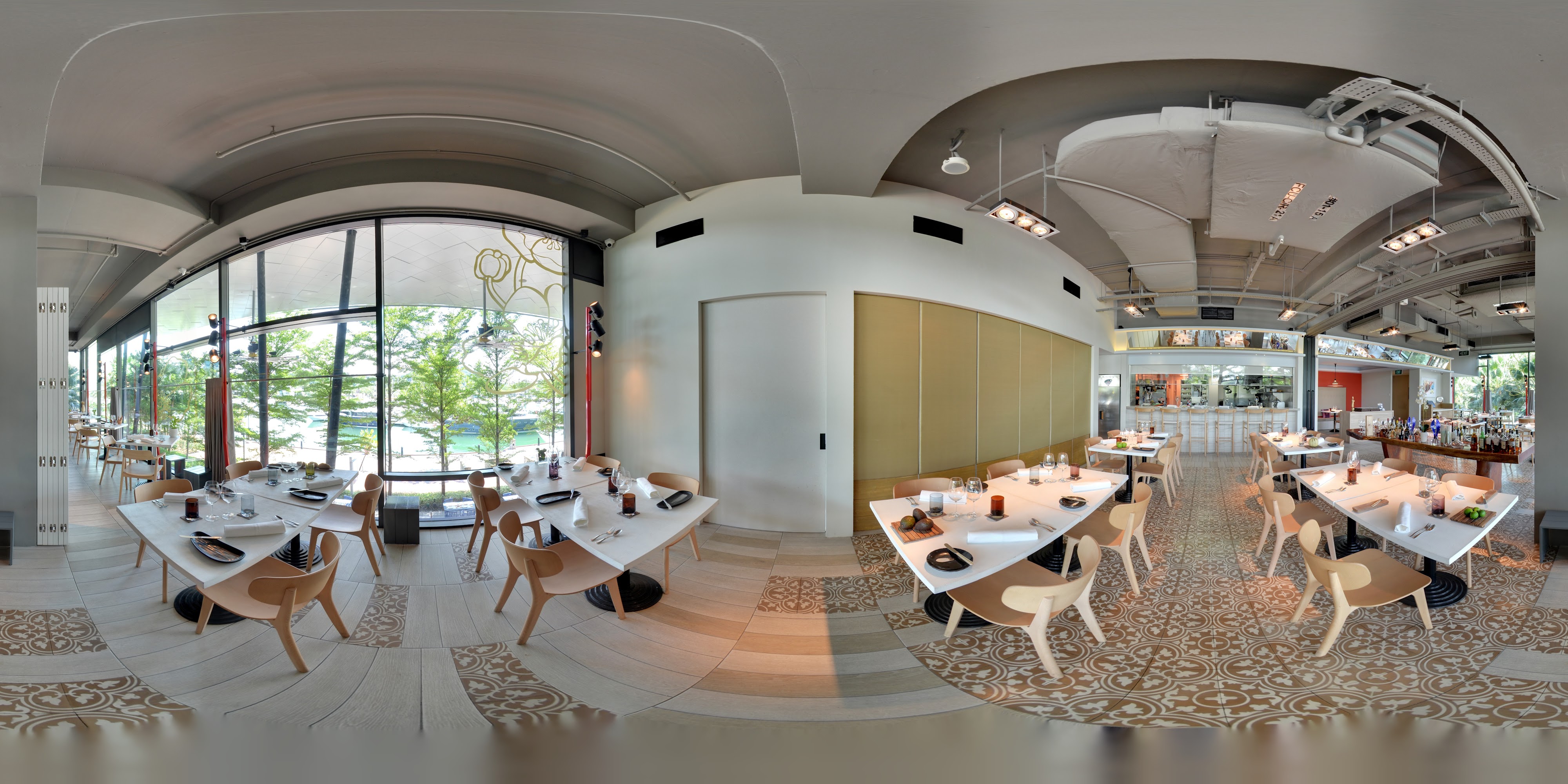 Elegant Restaurant Interior Decor