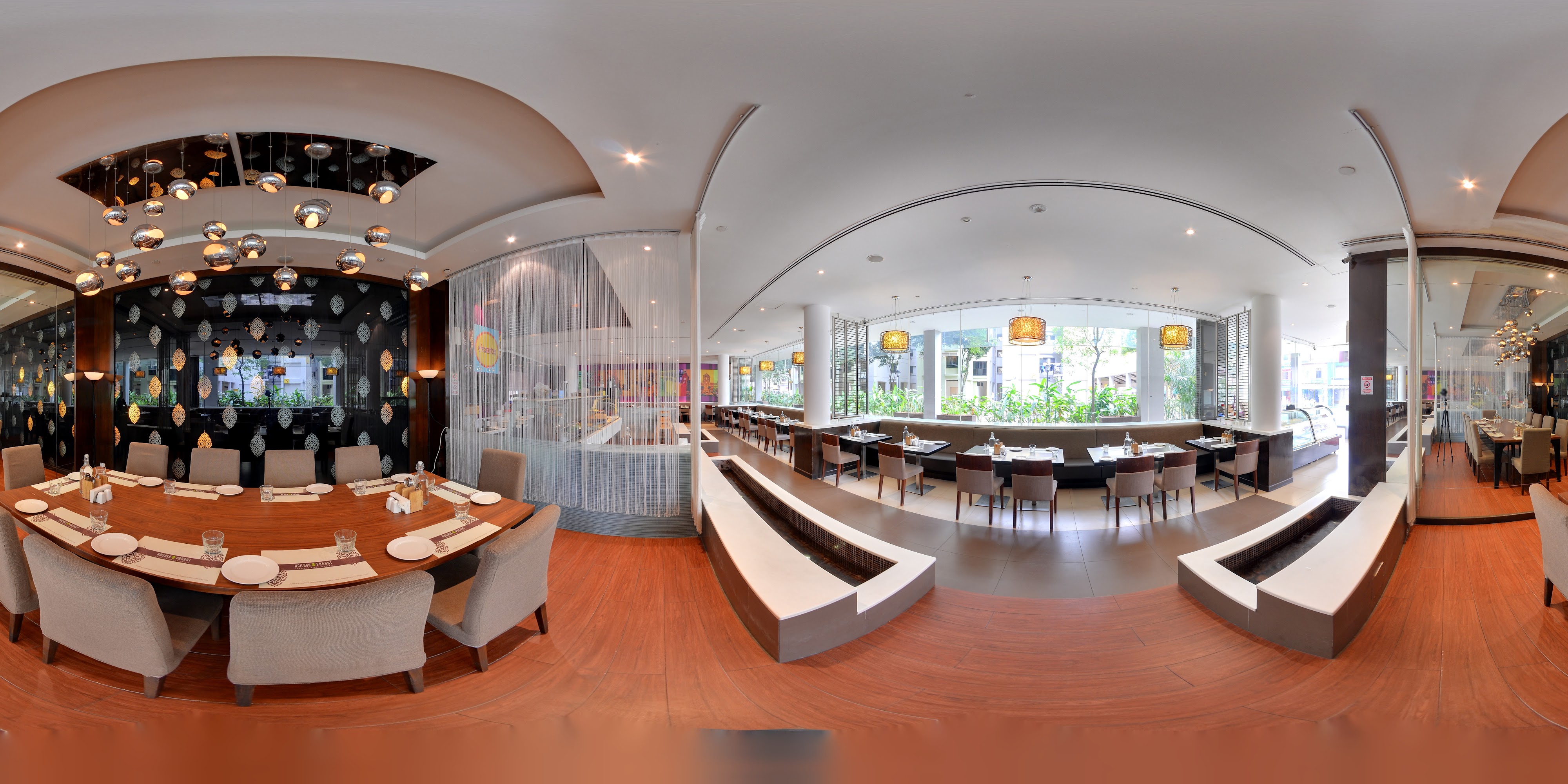 Modern Elegant Vegetarian Dining Space