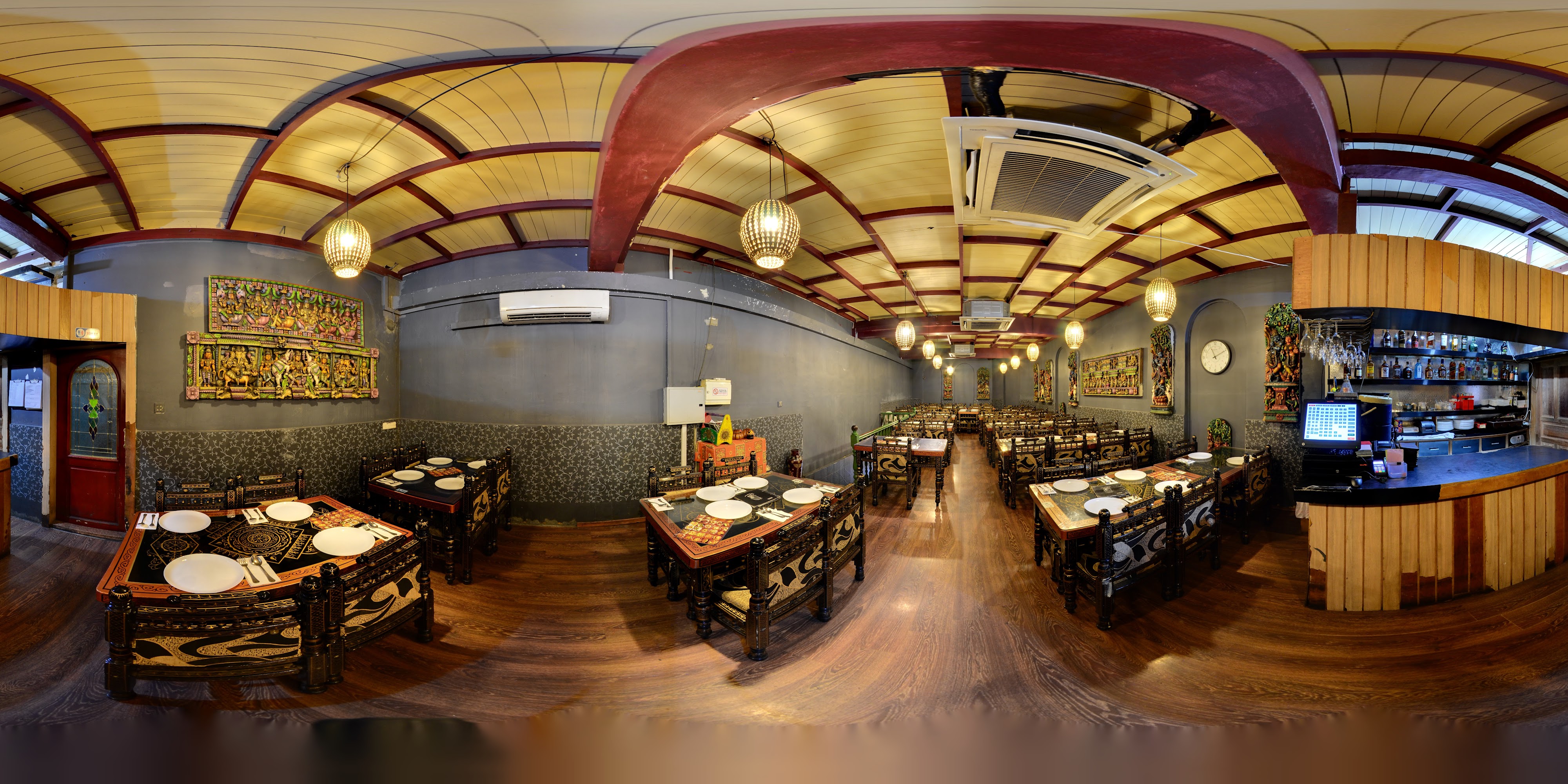 Elegant Restaurant Interior Design