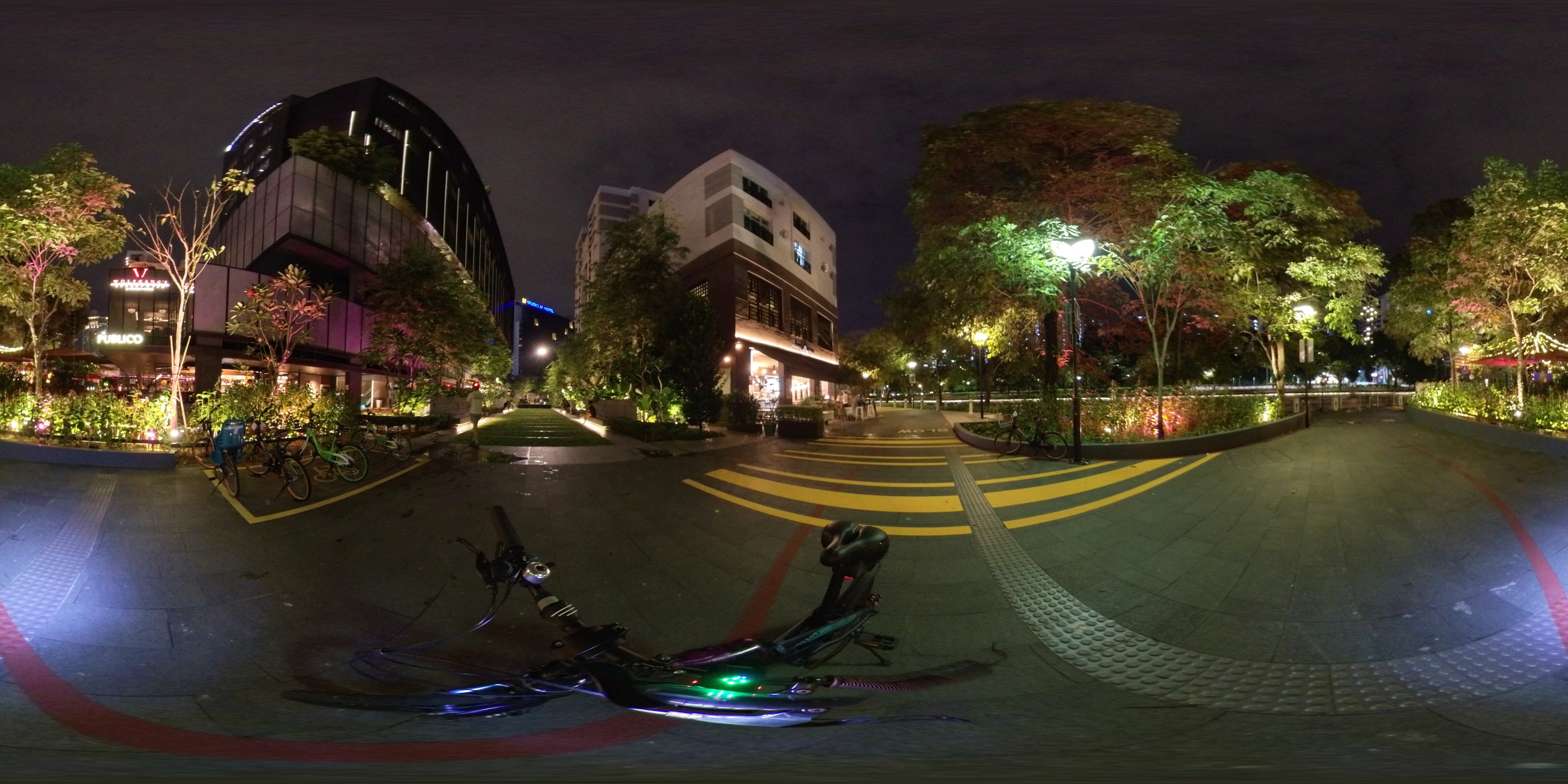  Urban Elegance at Night