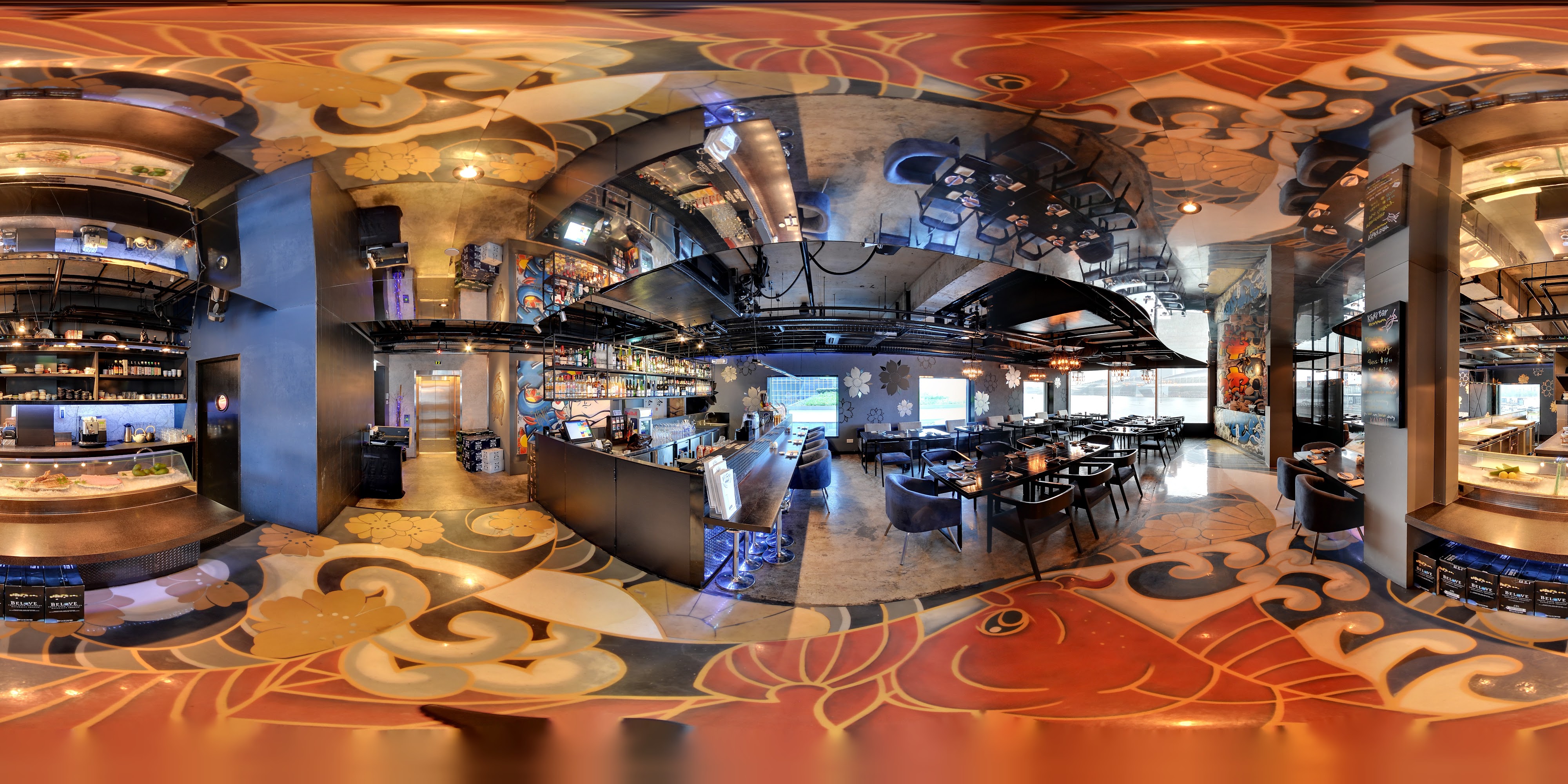 Elegant Fusion Decor with Vibrant Patterns