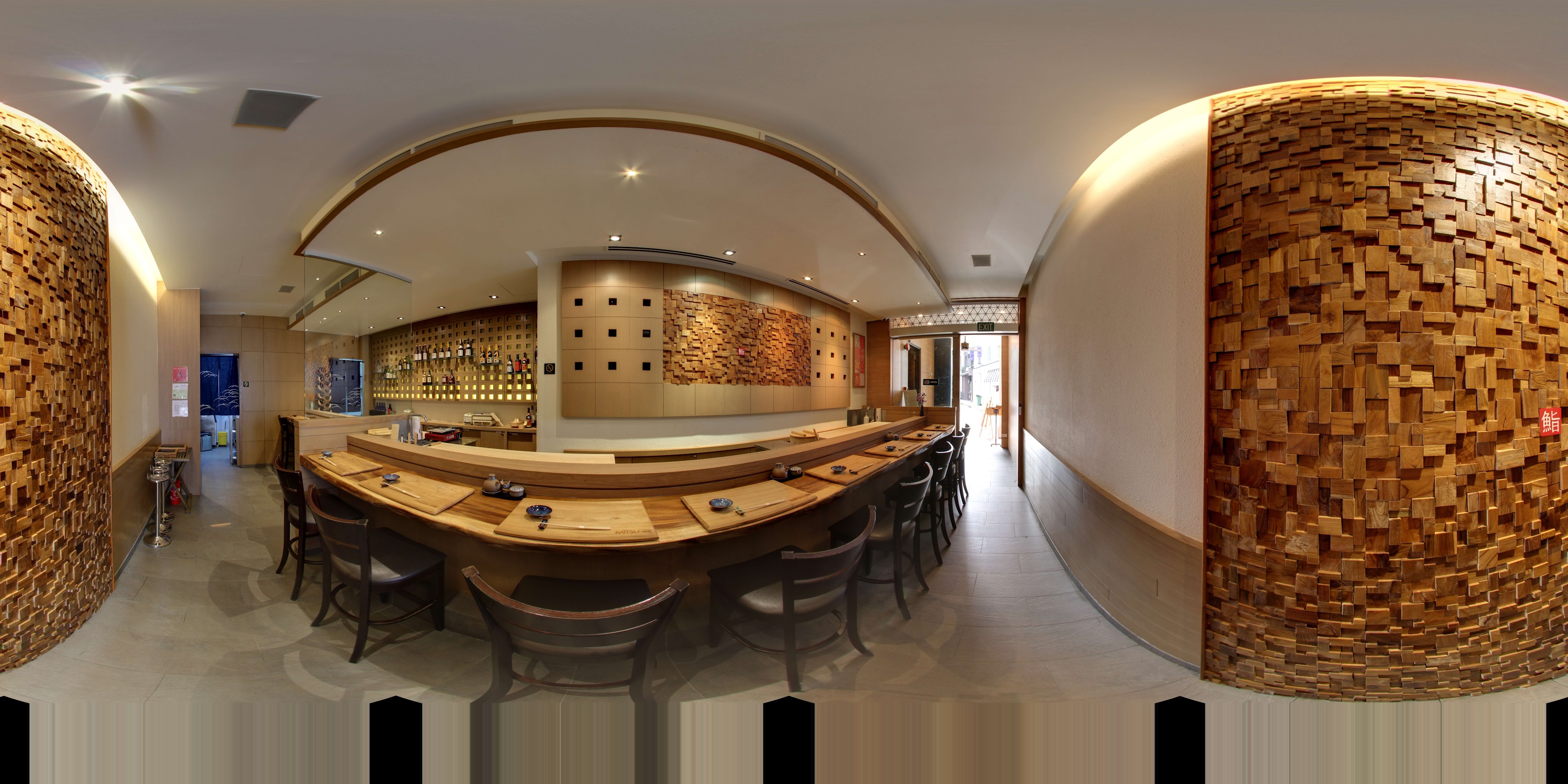 Elegant Wooden Interior Dining