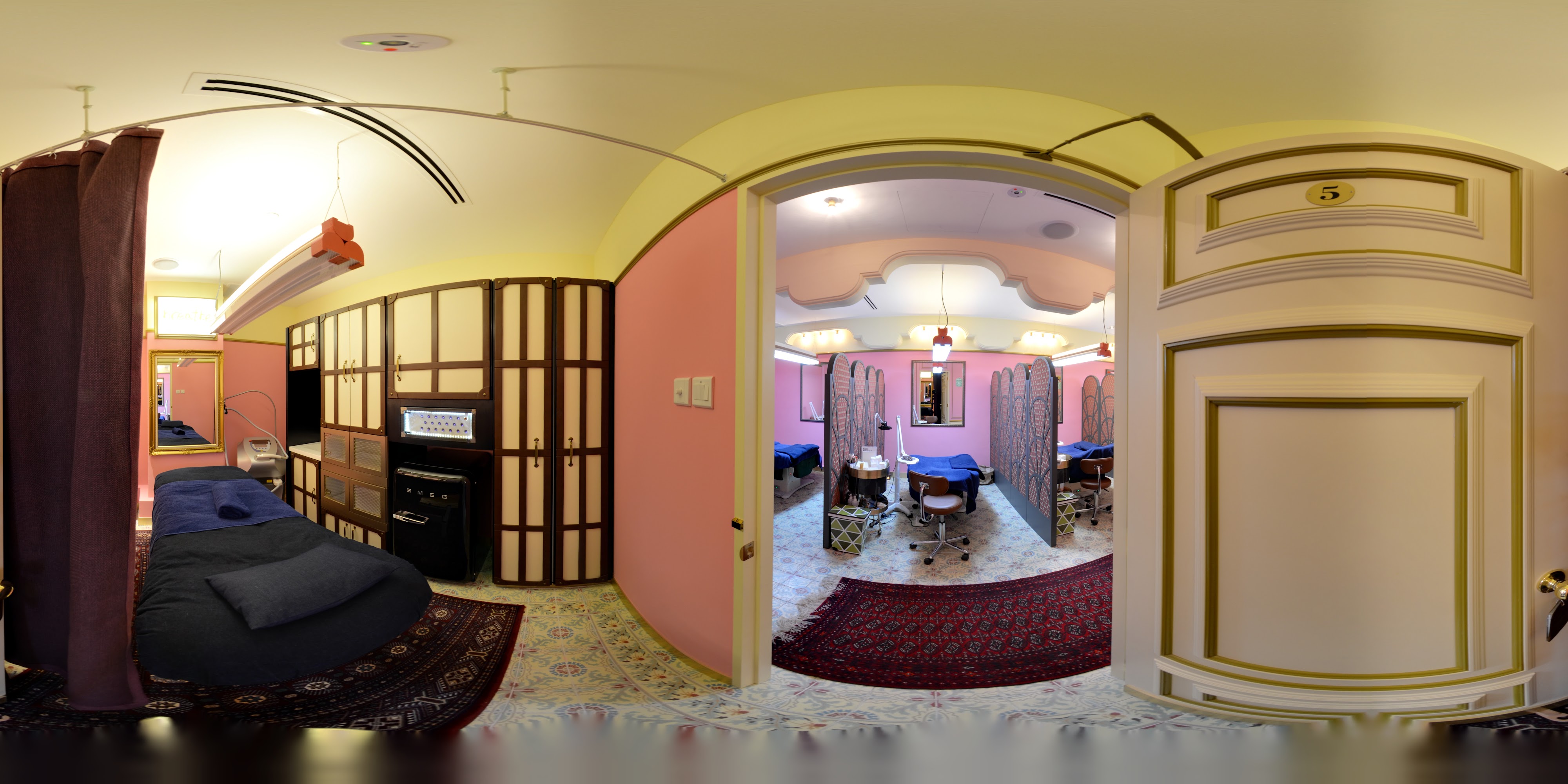 Modern Beauty Salon Interior