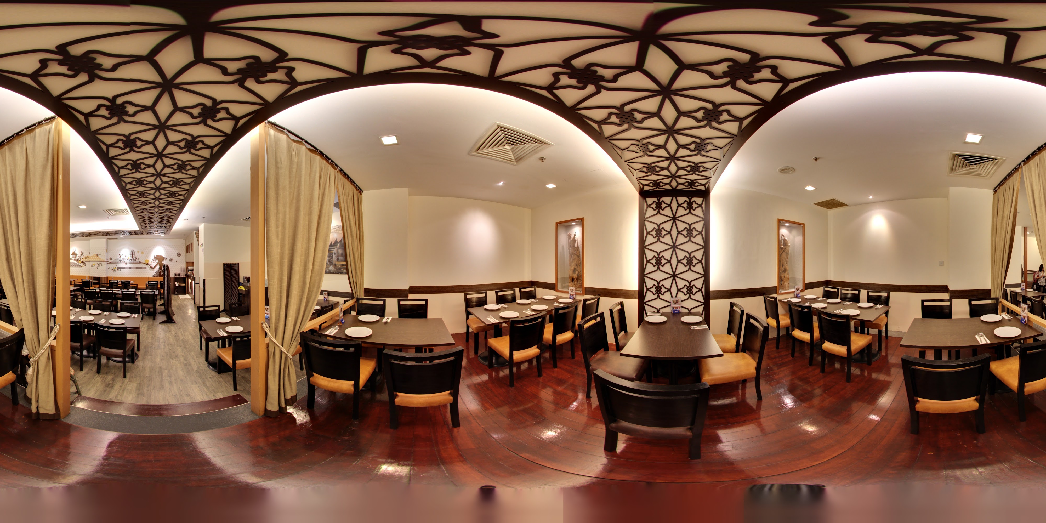 Elegant Restaurant Dining Interior