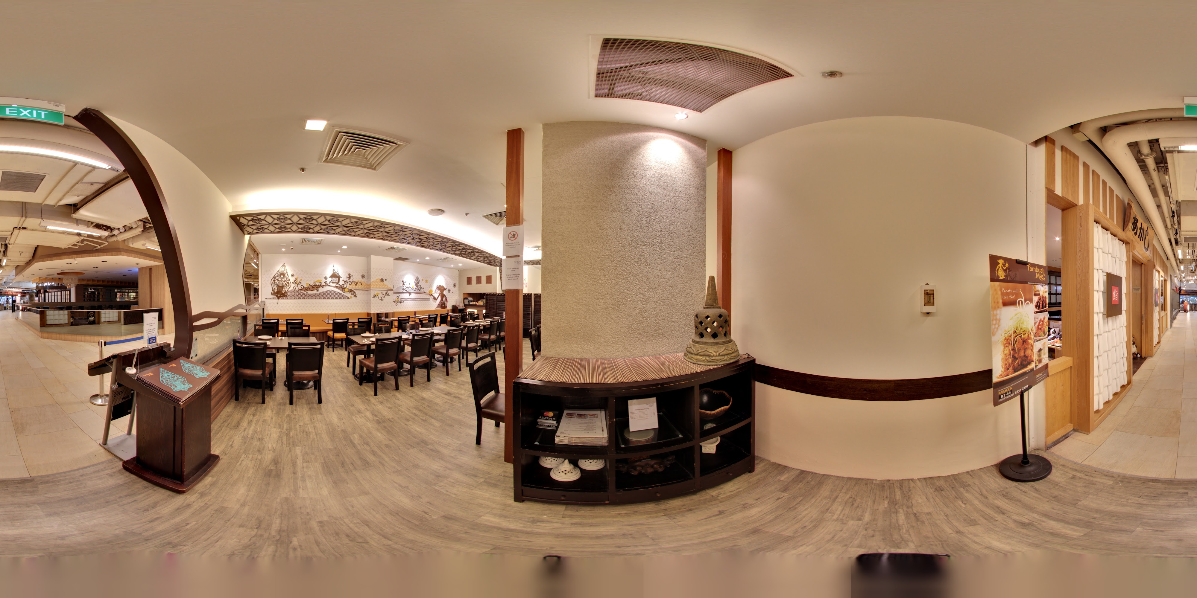 Elegant Restaurant Interior Ambience