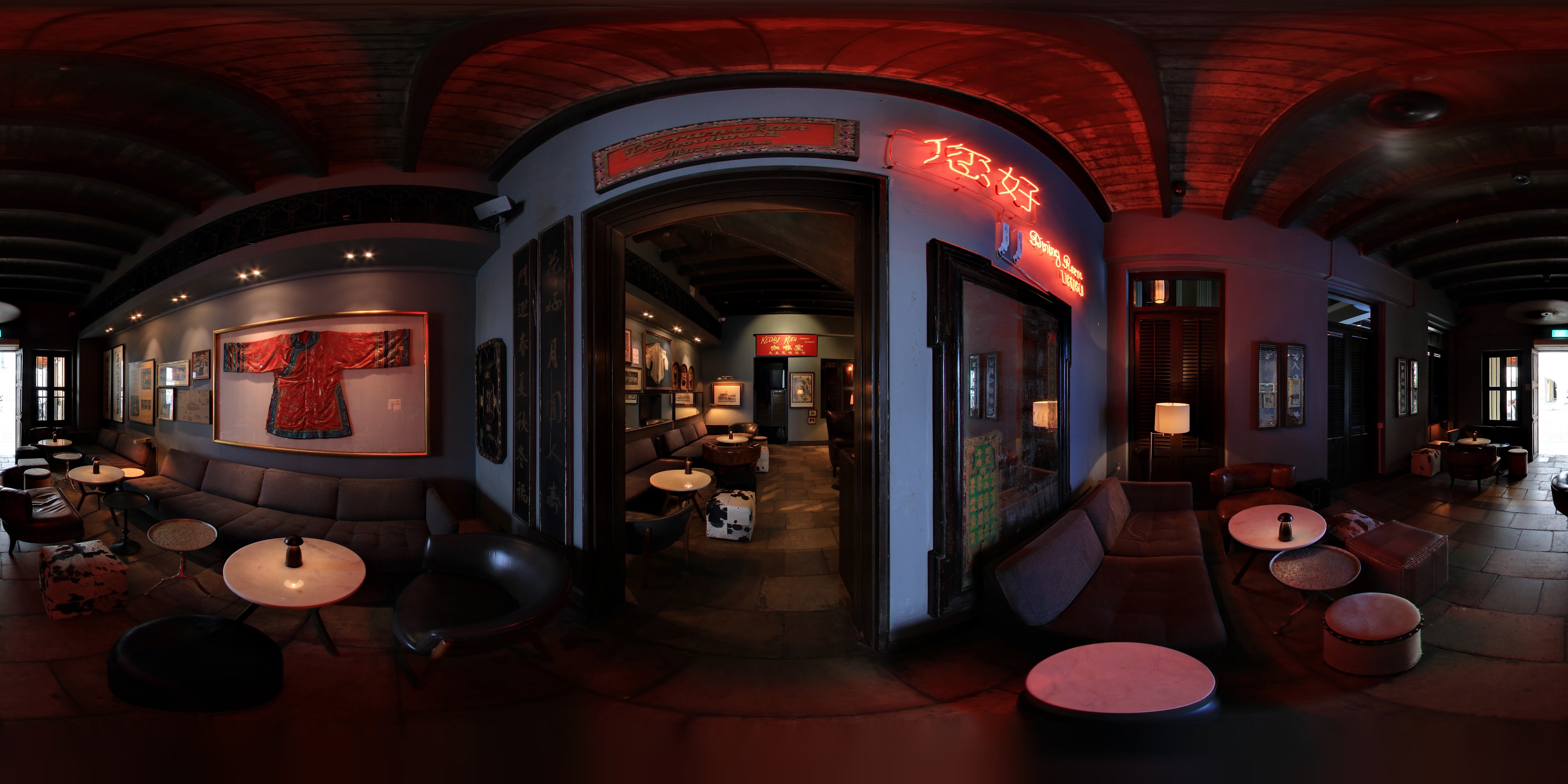 Cozy, Warm Artistic Lounge Interior