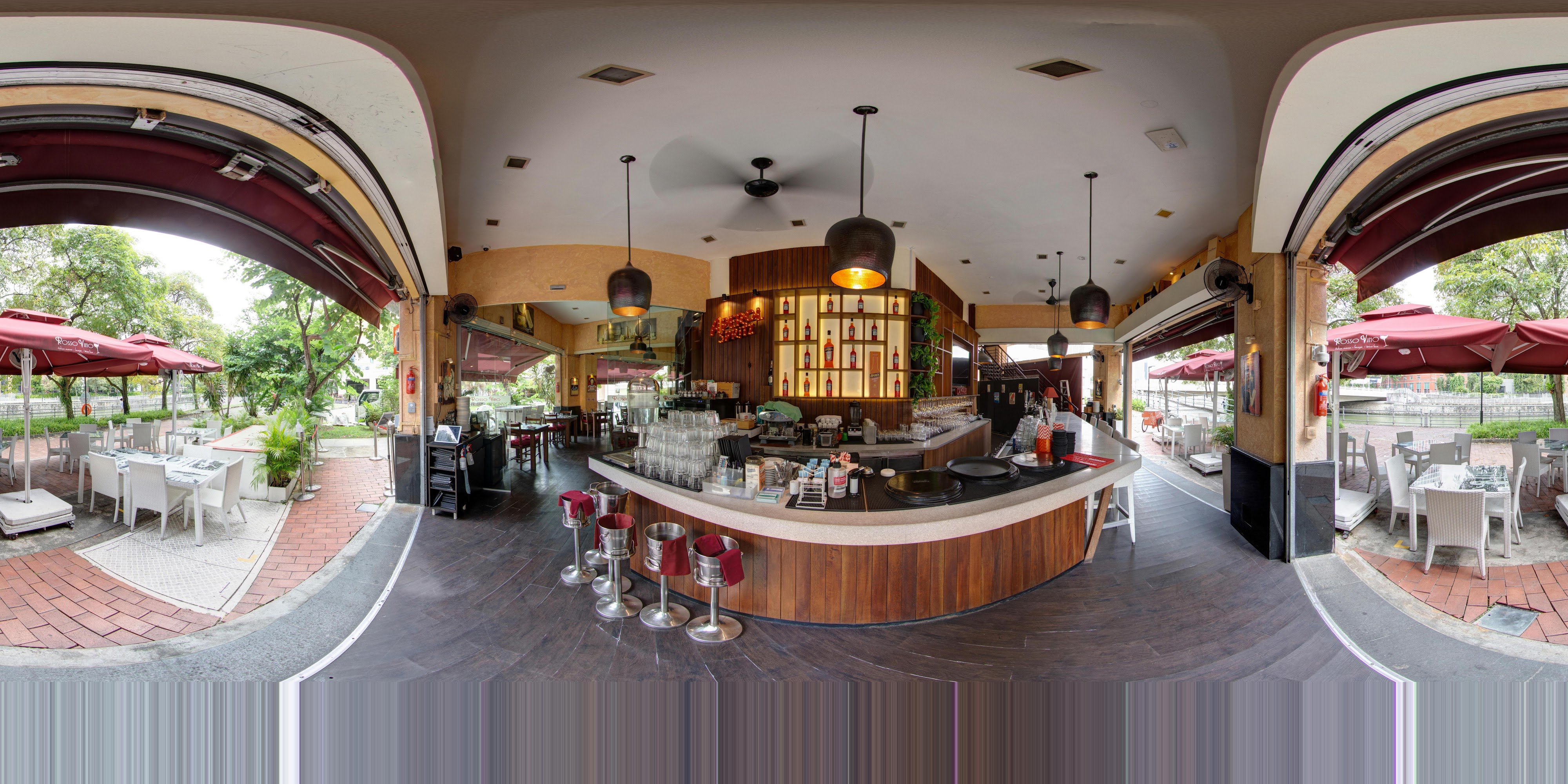 Rustic Restaurant and Bar Scene