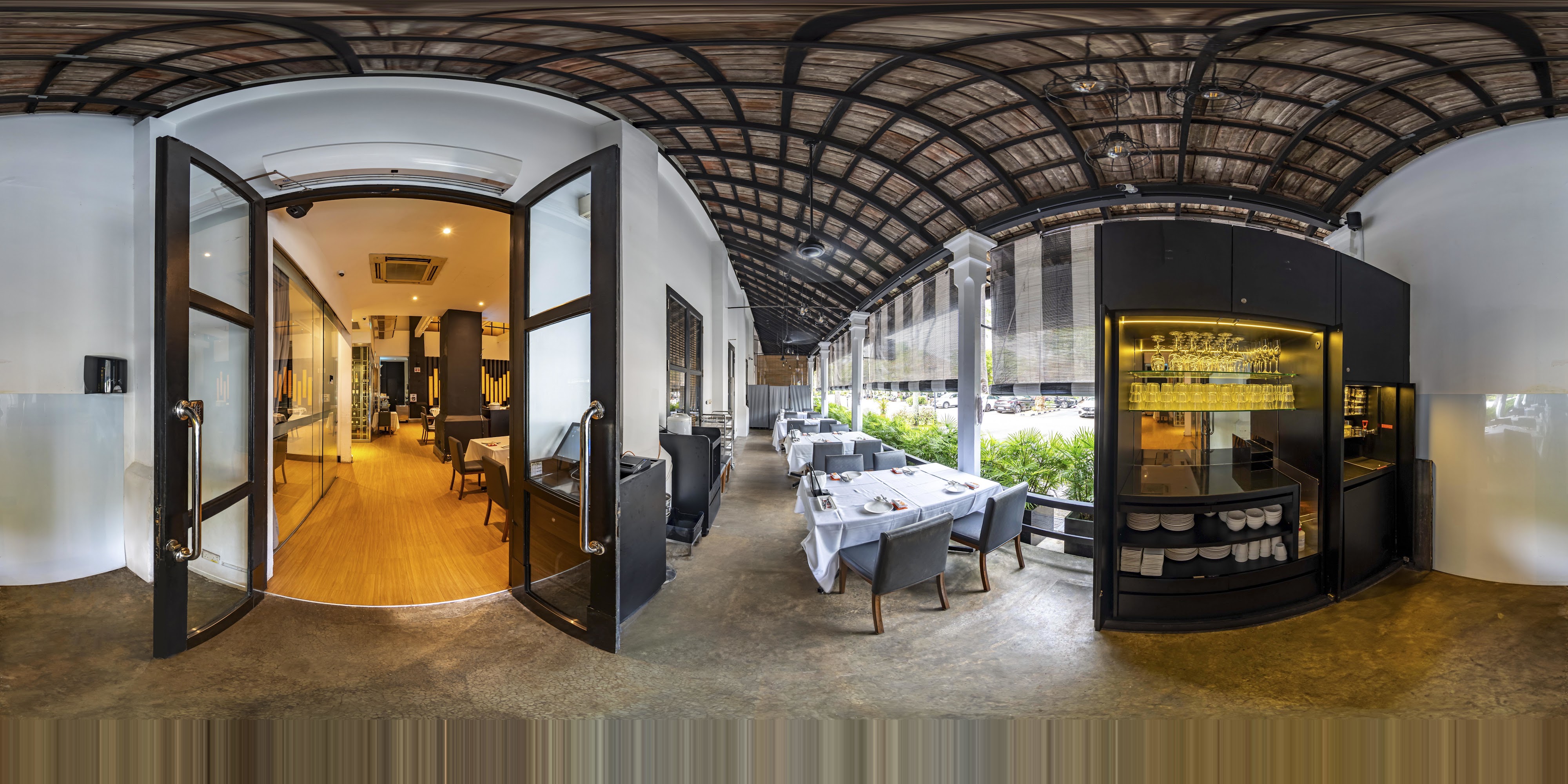 Modern Elegant Restaurant Interior