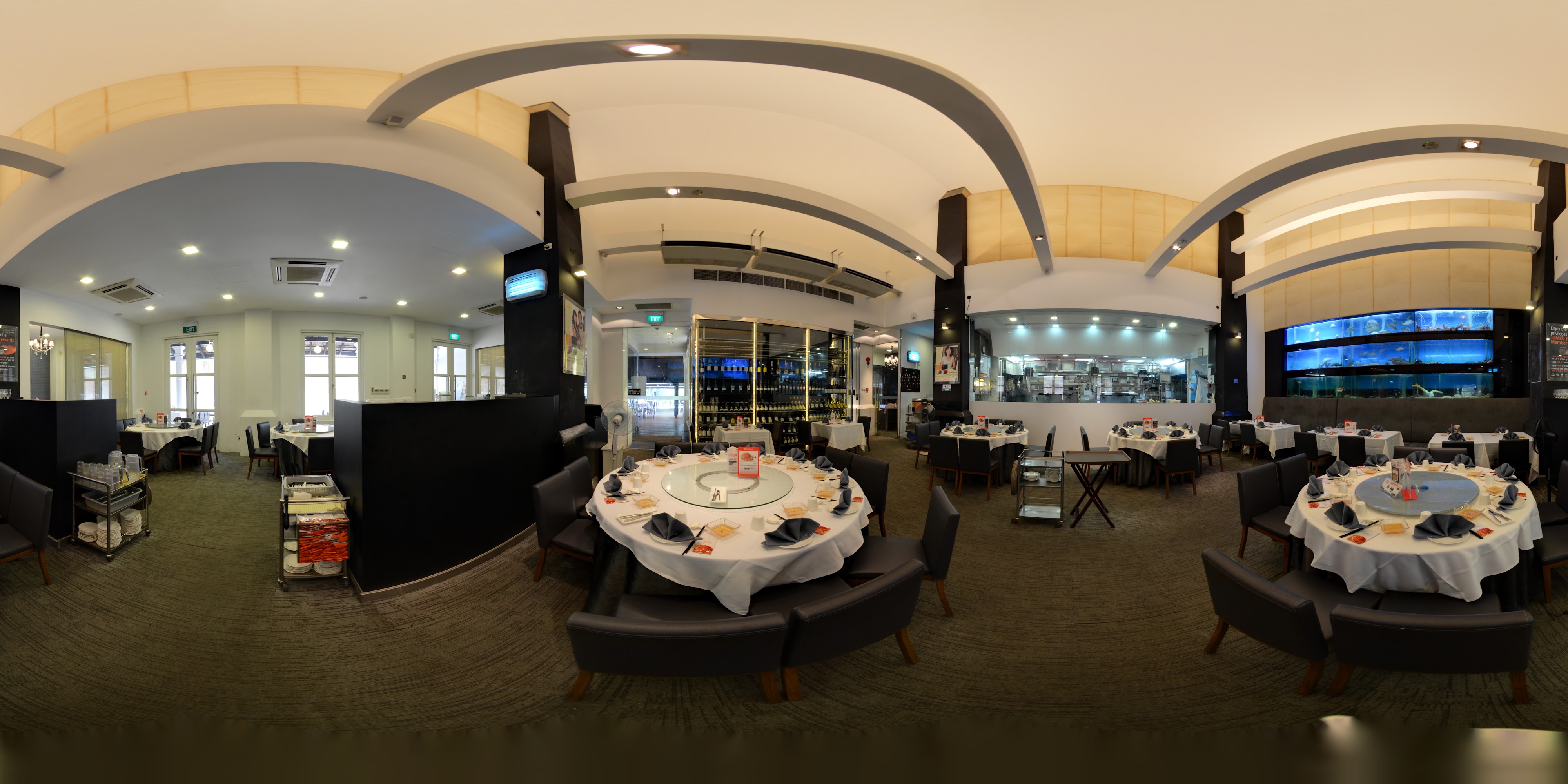 Elegant Seafood Dining Area