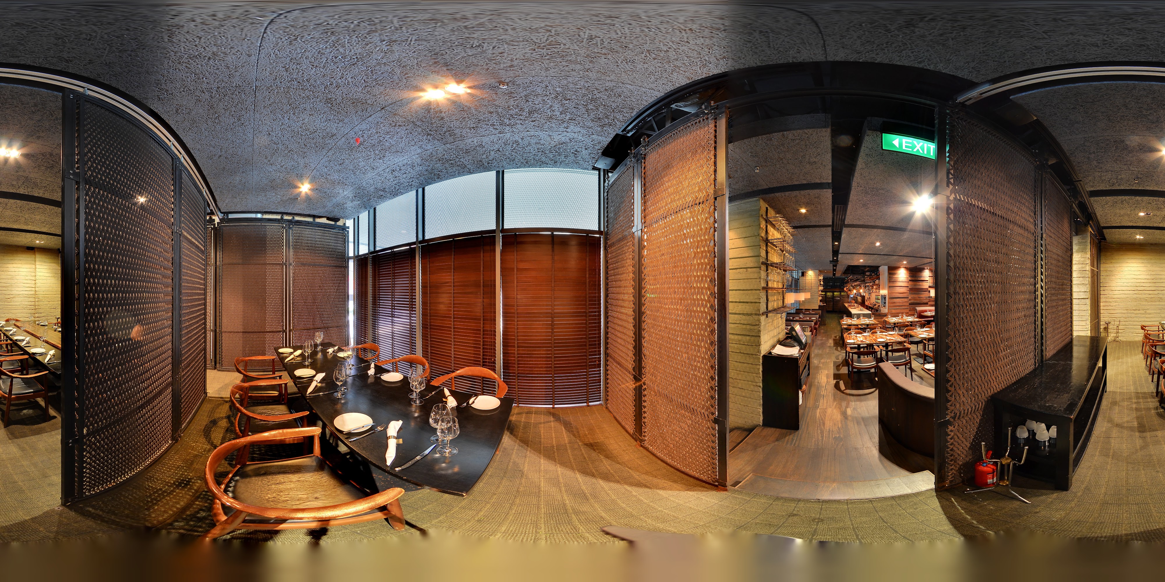 Sleek Elegant Dining Environment