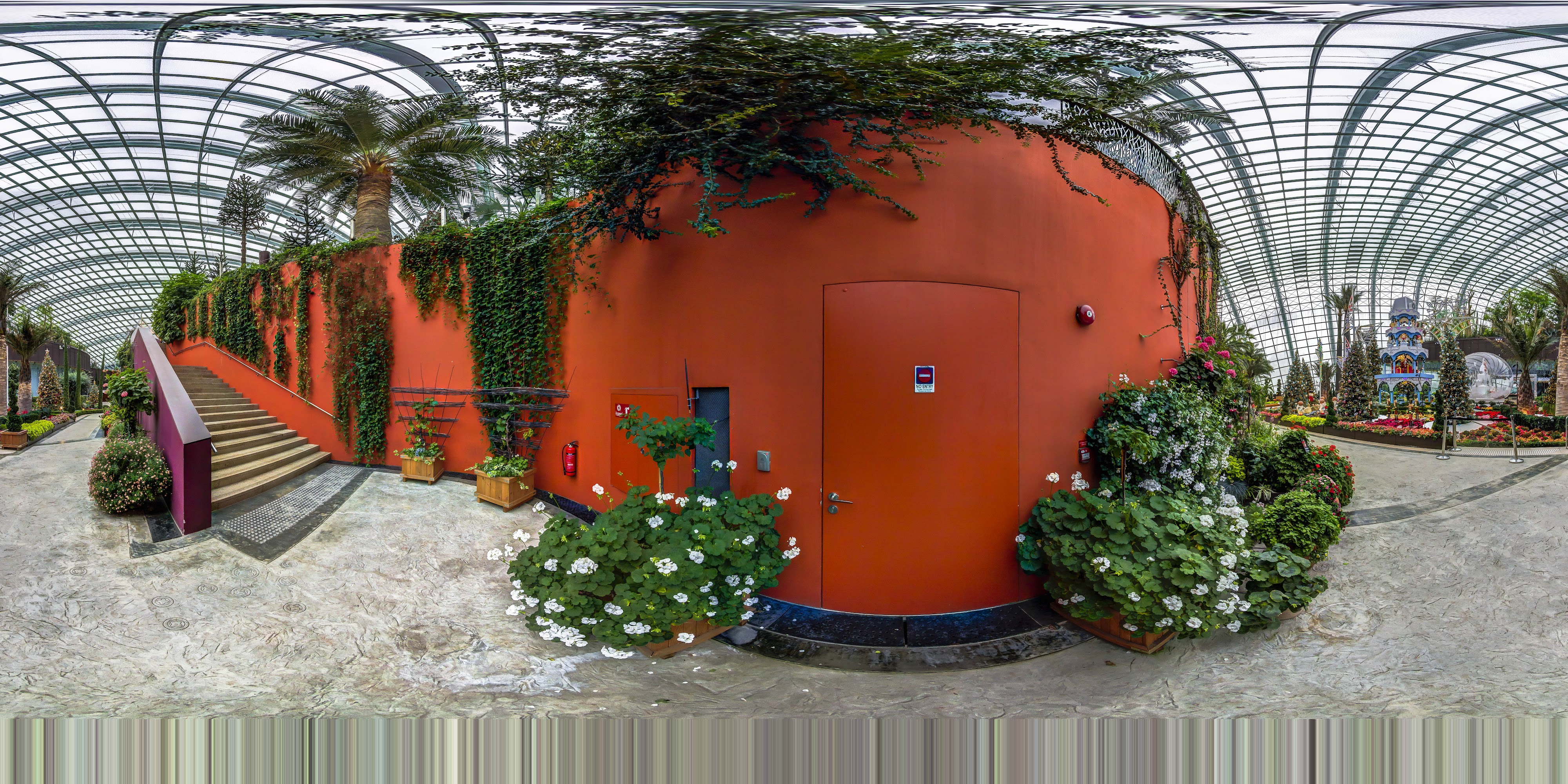 Elegant Garden Entrance Structure