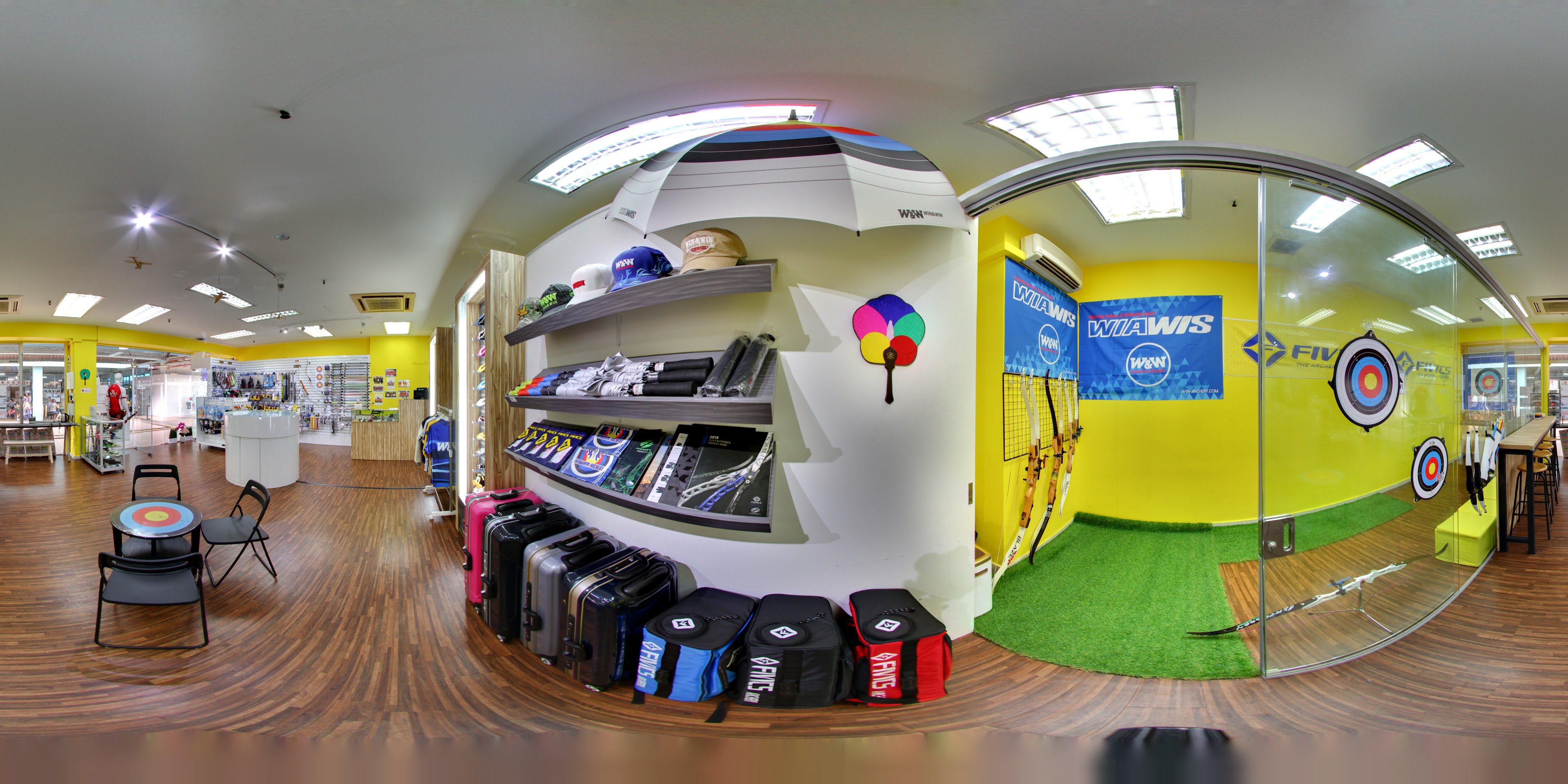 Comprehensive Archery Equipment Store