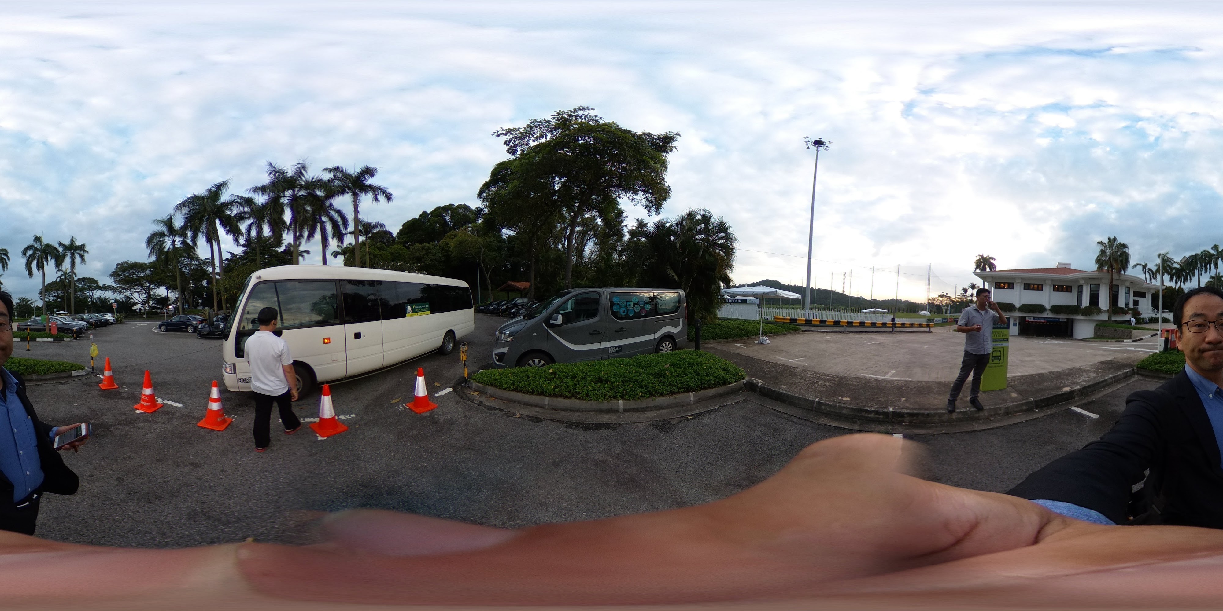 Greenery, Modern Club Atmosphere