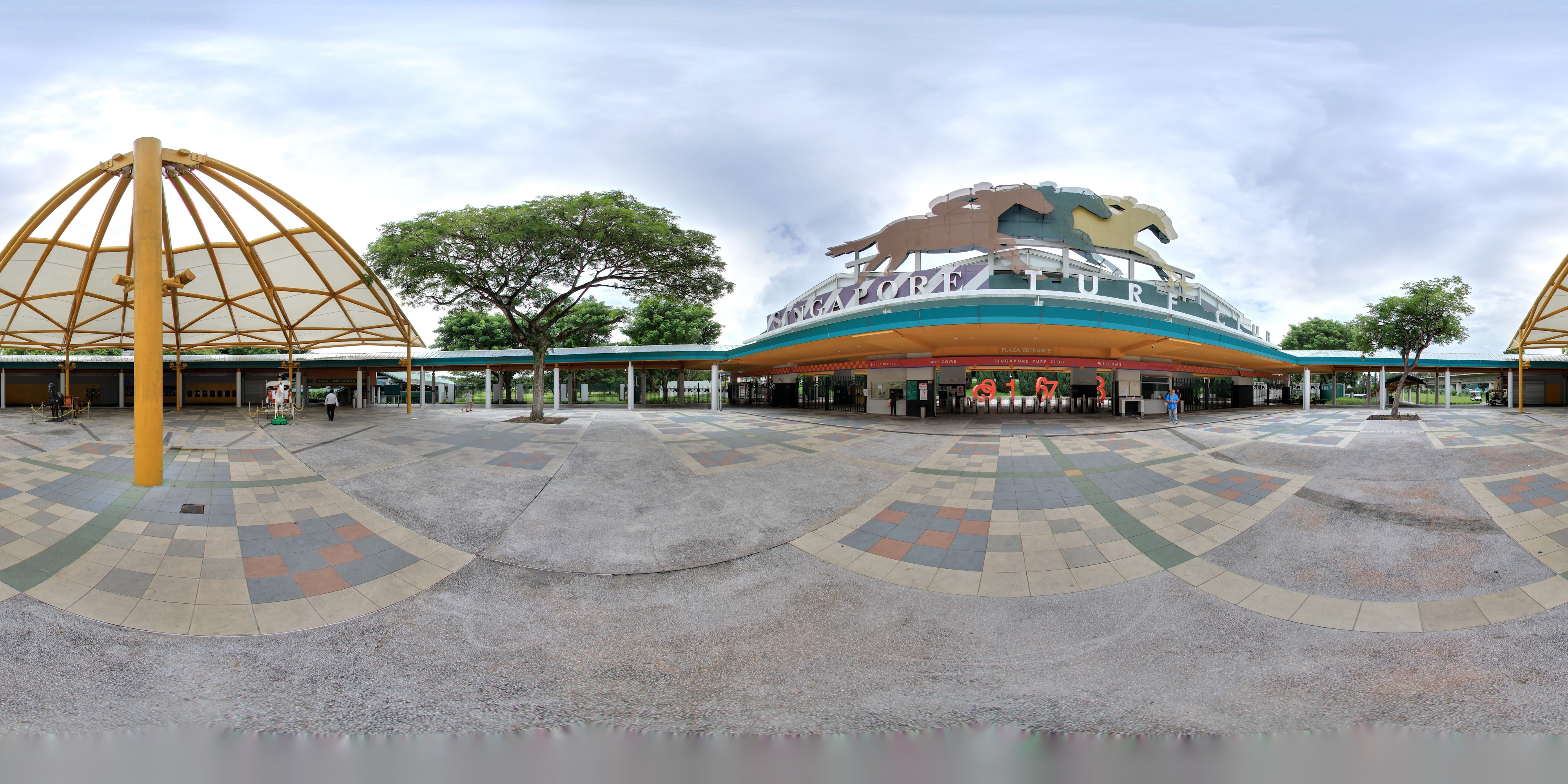 Historic Race Course Entrance