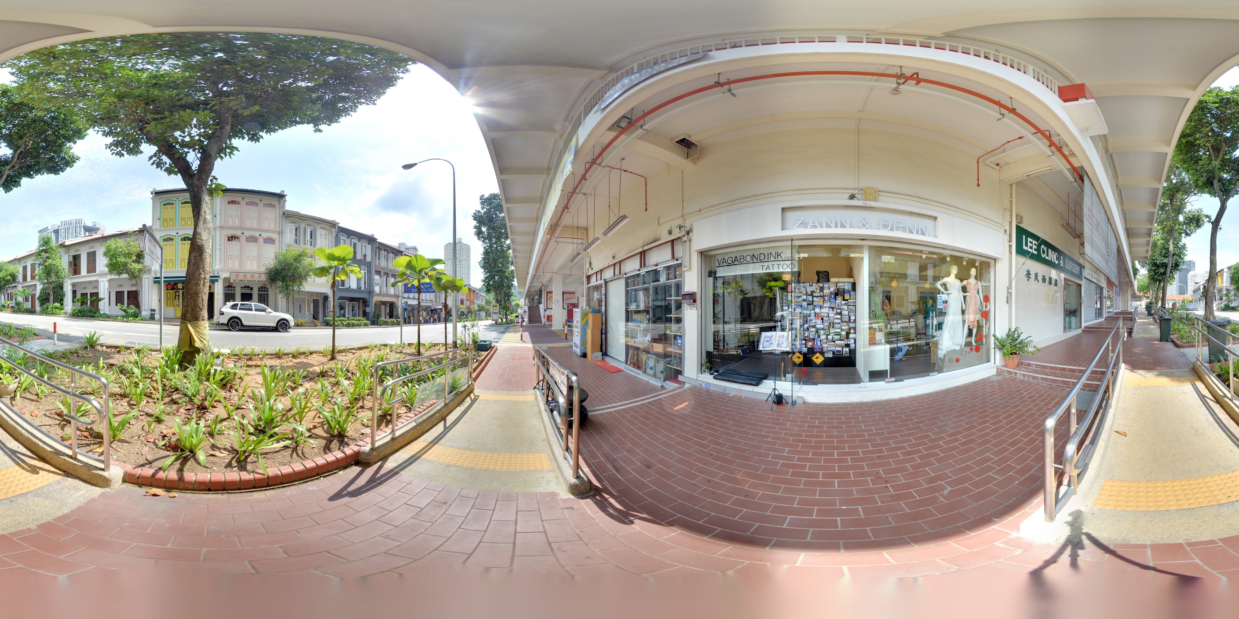 Urban Street and Boutiques