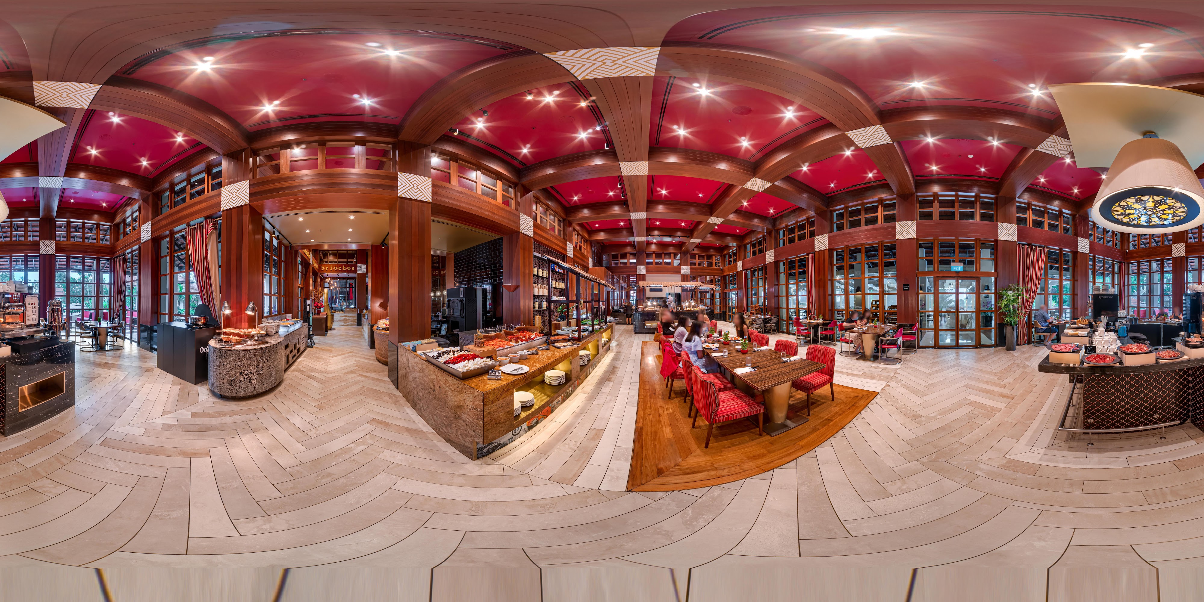 Luxurious Hotel Dining Hall Decor