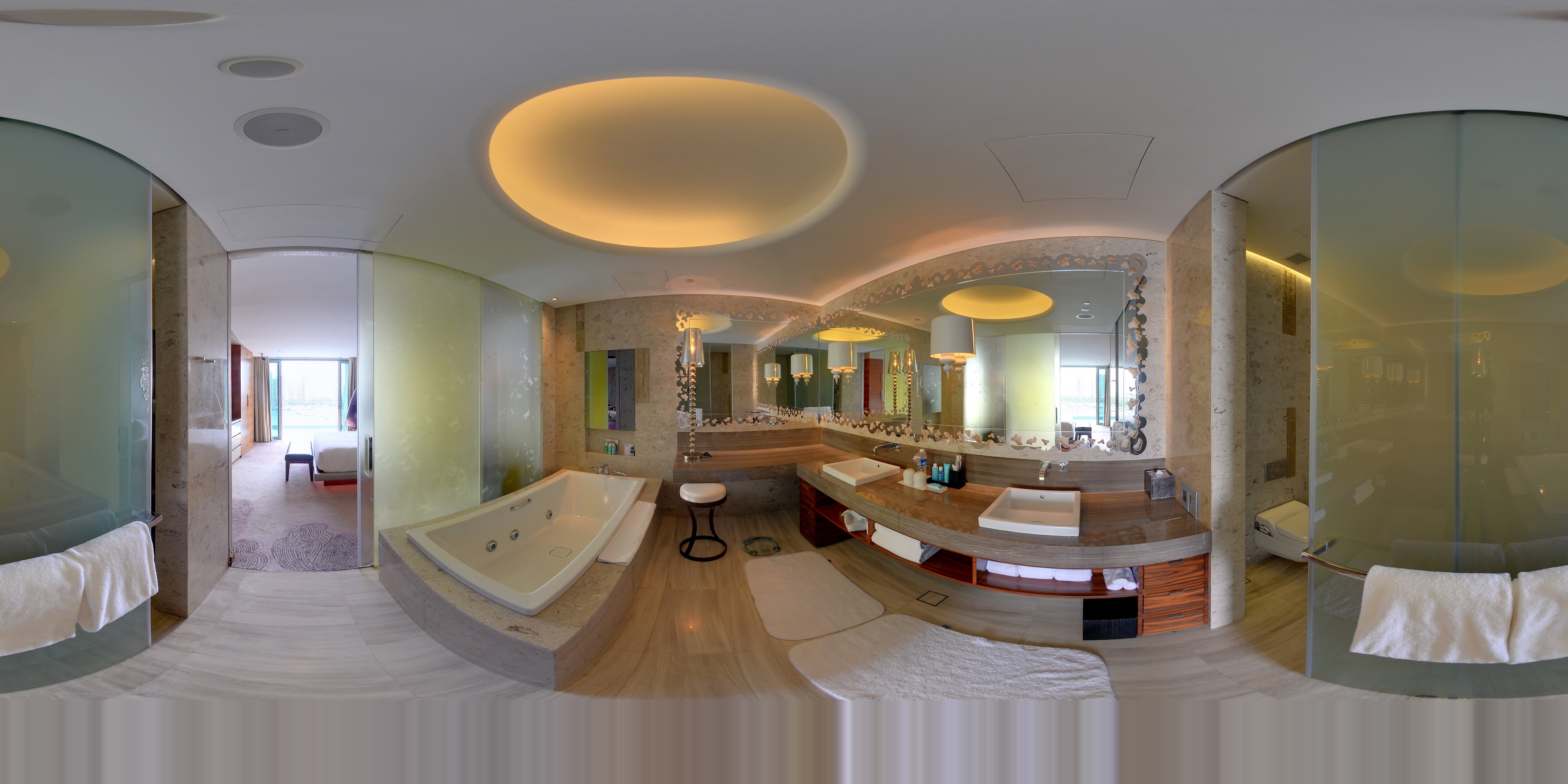 Elegant Luxury Bathroom Suite