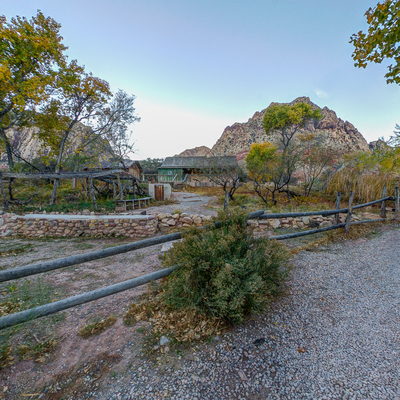 Pathway to Mountain Trail